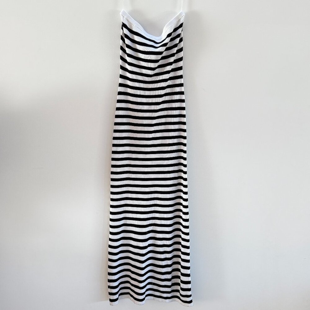 NWT Altar'd State stiped ribbed strapless dress. Size Large.
